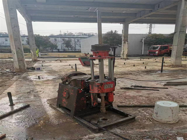 叠彩袖阀管小导管注浆加固施工工艺